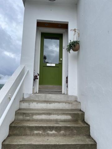 Charming 3 Bedroom Apartment Акурейрі Екстер'єр фото